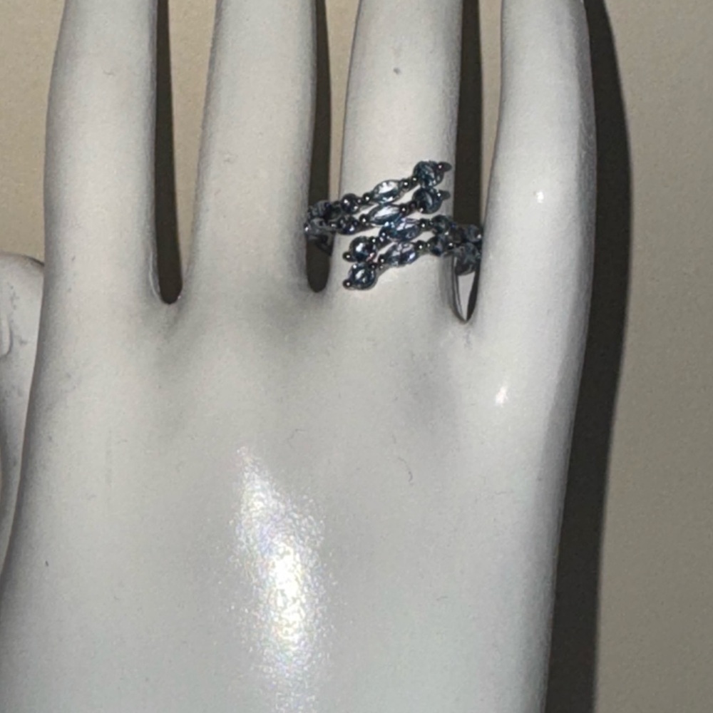 BP Glimmer of Glamorous March ring